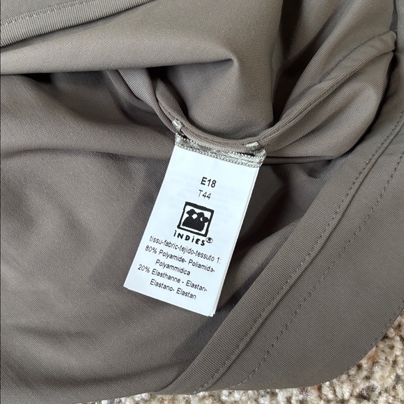 Indies Clothing Jacket and Jogger Set Olive Size L/XL - Picture 6 of 15